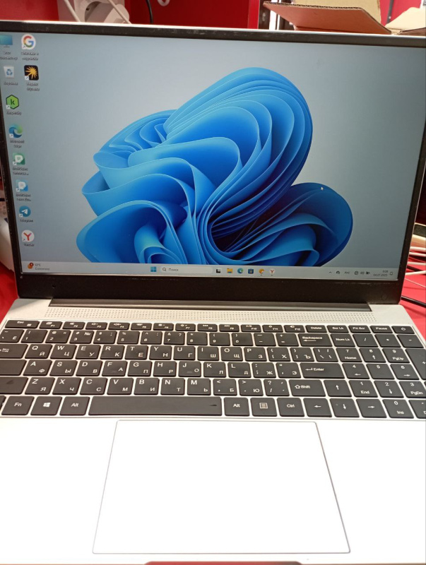 Ноутбук Azerty 1