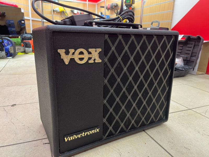 КОМБОУСИЛИТЕЛЬ  Vortex VT20X VOX