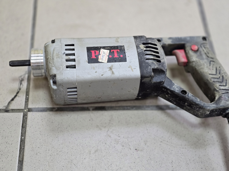 Вибратор для бетона P.I.T. P31035