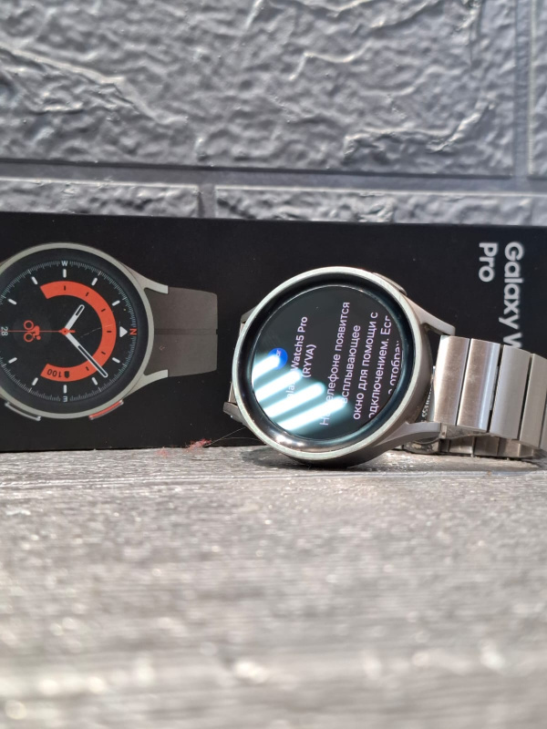 Часы смарт Samsung Watch 5 Pro
