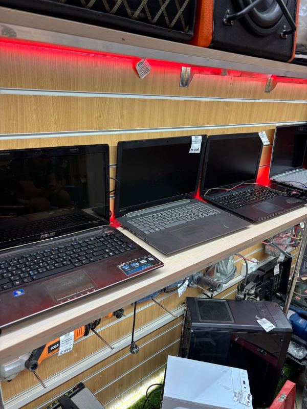 Ноутбук ASUS K53E