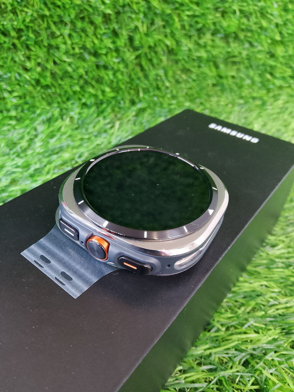 Часы смарт Samsung SM-705FZS1GTO