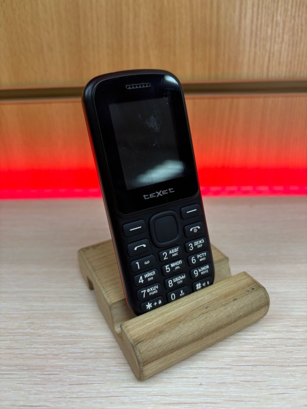 Мобильный телефон TeXet TM-130