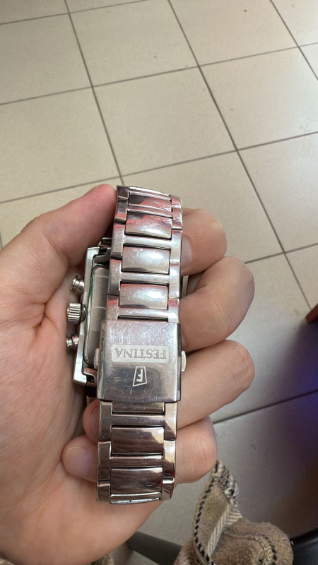 Часы наручные Festina F20423
