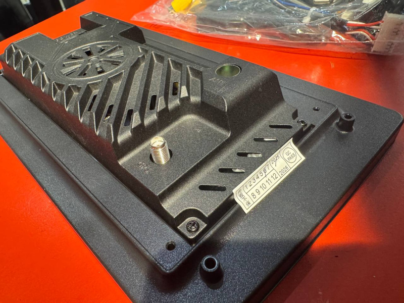 Автомагнитола Teyno CC4 Pro