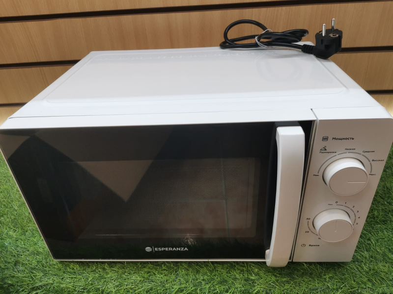 Микроволновая печь ESPERANZA 20MS700-01 W