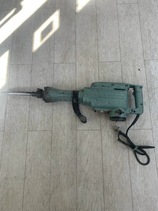 Отбойный молоток МОЭ 1650