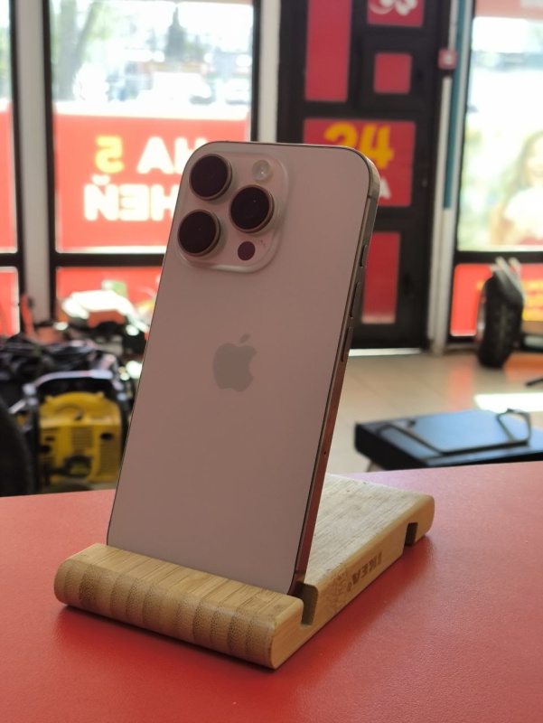 Мобильный телефон Apple iPhone 16 Pro
