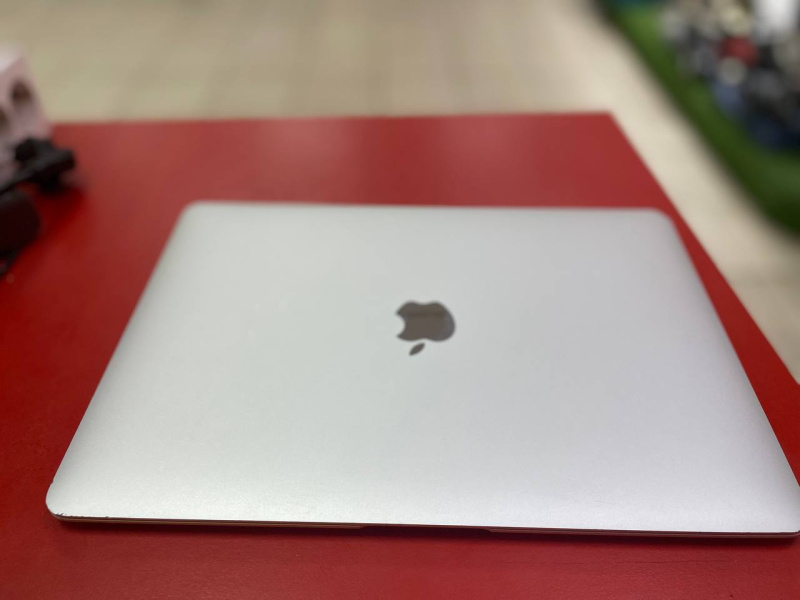 Ноутбук Apple air m1 2020