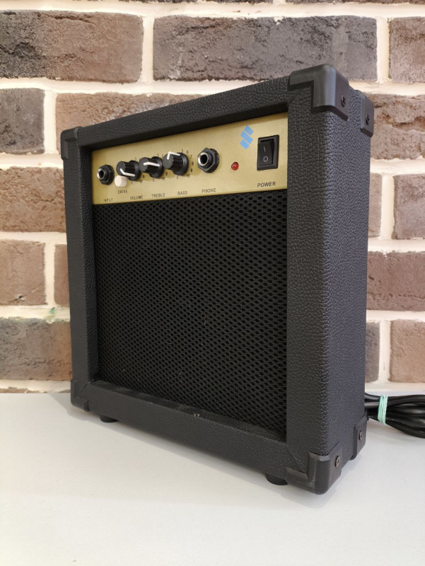 Комбоусилитель  GA-10