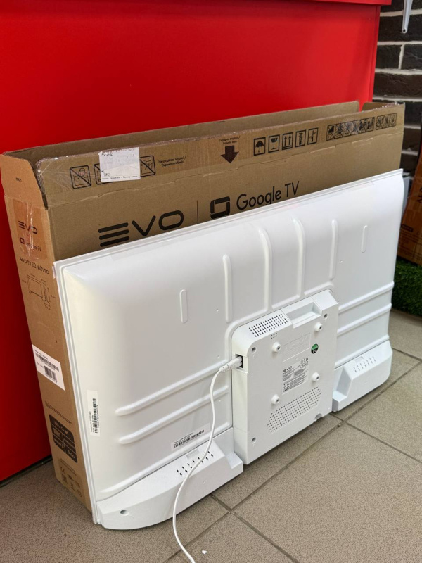 Телевизор Evo TV 32 PINK