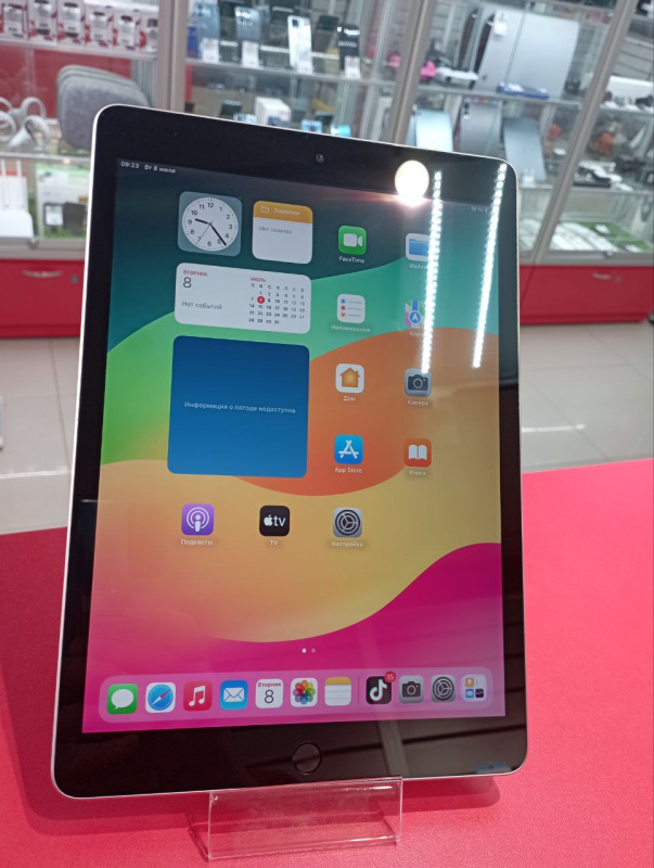 Планшет Apple iPad (9-го поколения) (2021)