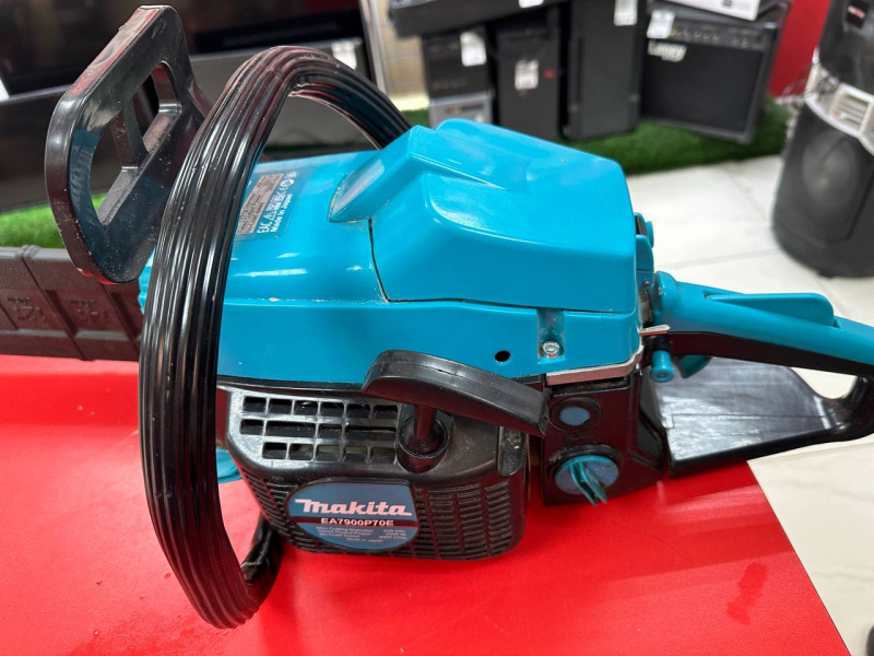 Бензопила Makita EA7900P70E