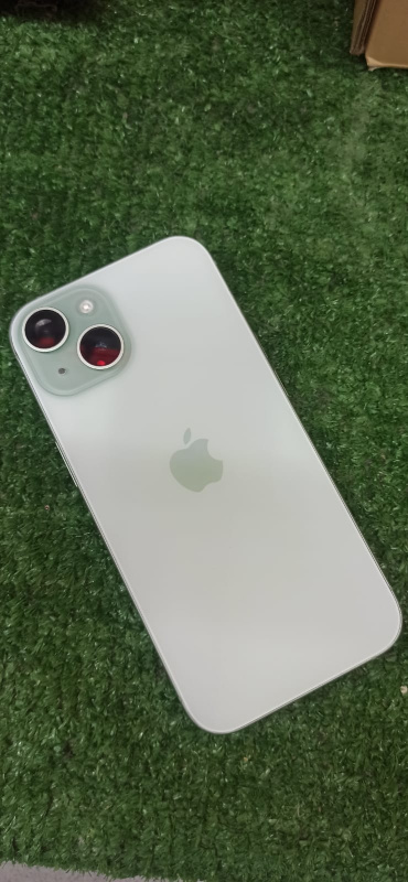 Мобильный телефон Apple iPhone 15