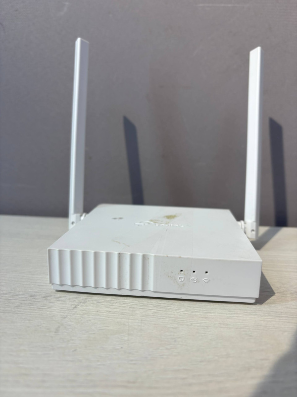 Роутер TP-Link tl-wr820n