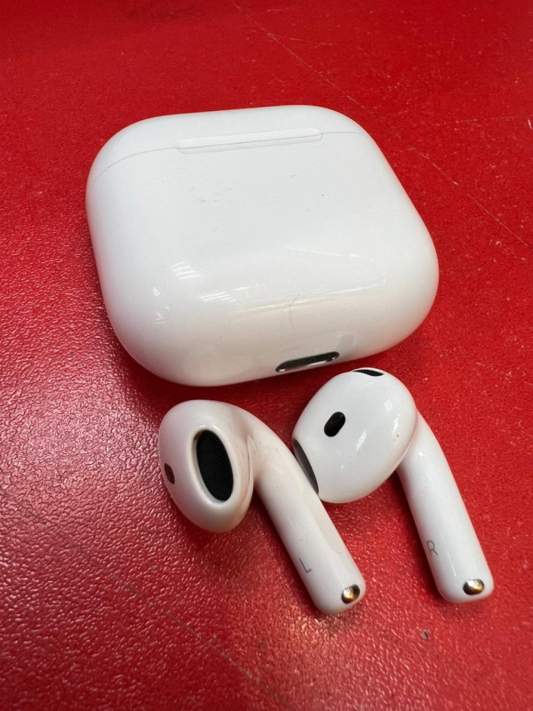 Наушники Apple Airpods 4