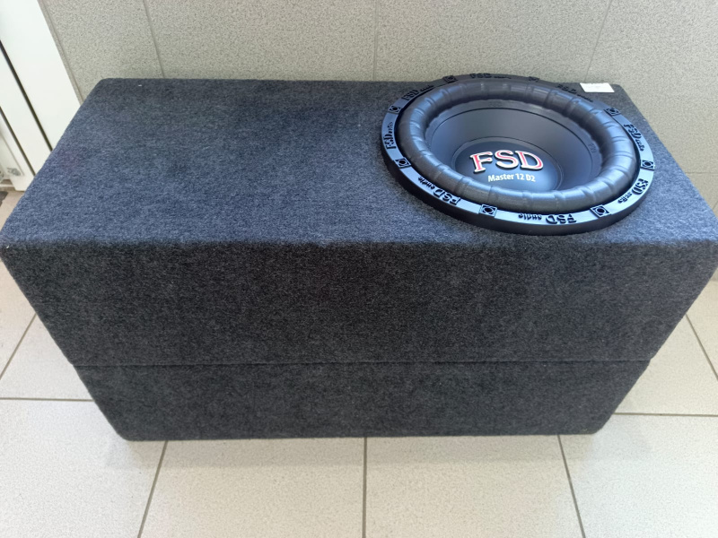 Авто сабвуфер FSD  700