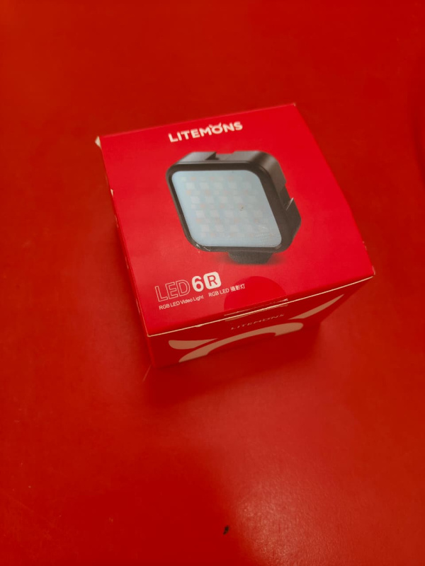 Фонарь  led 6 r