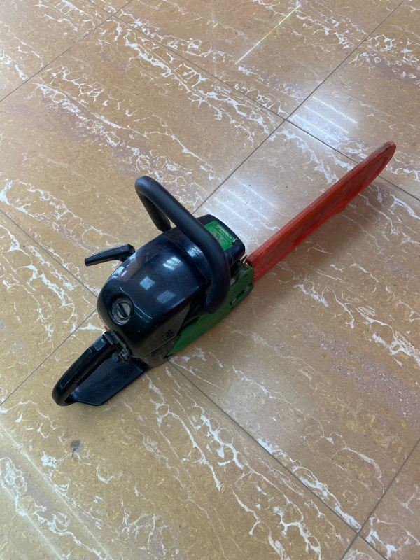 Бензопила Grunhelm GS-5200M