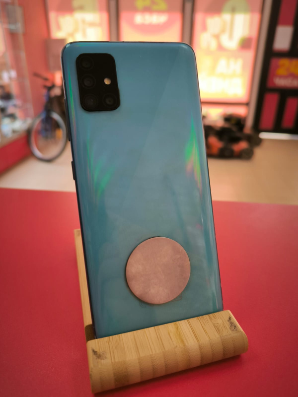 Мобильный телефон Samsung Galaxy A51