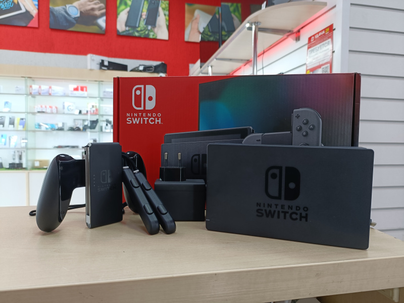 Игровая приставка Nintendo SWITCH (HAC-001)