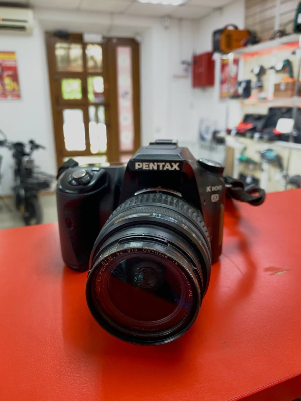 Фотоаппарат Pentax k100d