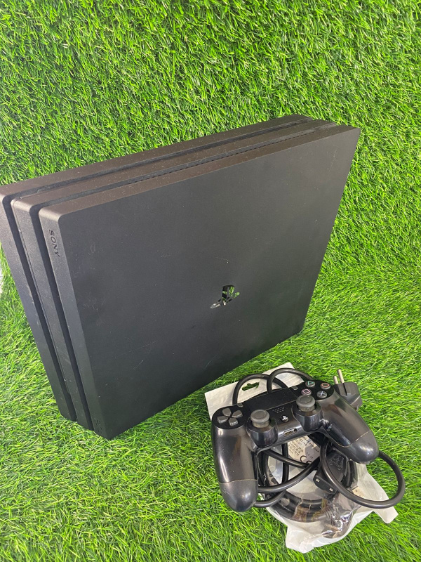 Игровая приставка PlayStation PS 4 Pro 1tb