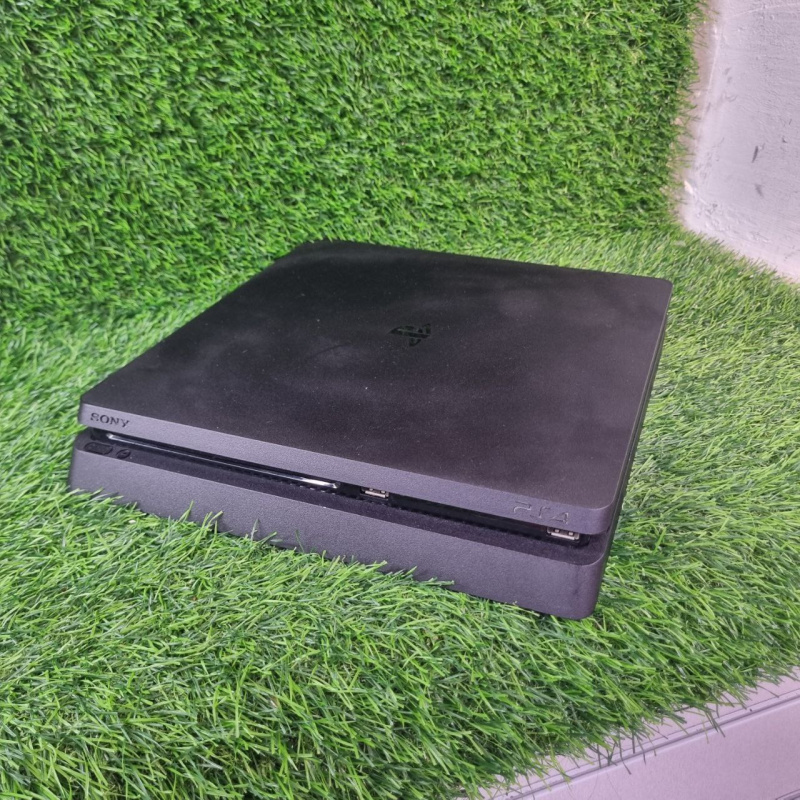 Игровая приставка Sony ps slim 4