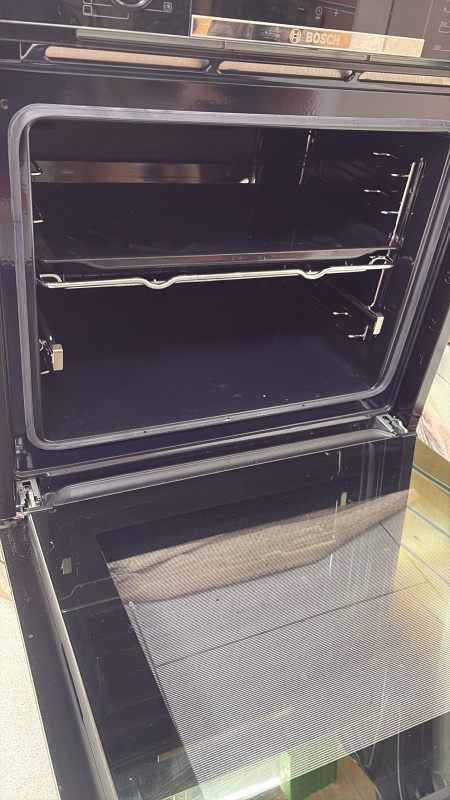 Духовой шкаф Bosch HBA534EBO