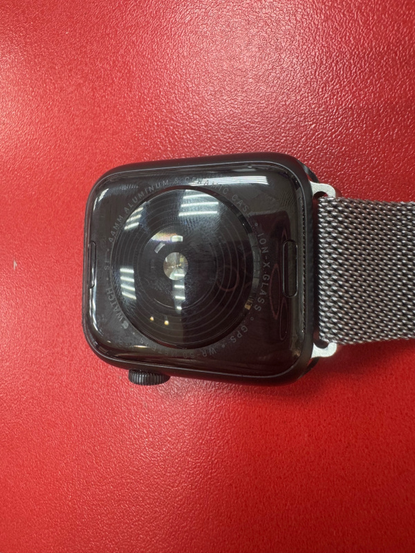 Часы смарт Apple SE 44mm