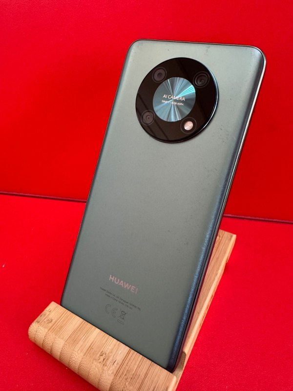 Мобильный телефон Huawei nova Y90