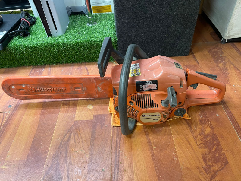 Бензопила Husqvarna 142