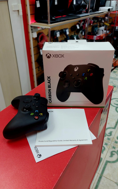 Игровая приставка Xbox Геймпад беспроводной Xbox Series Carbon Black